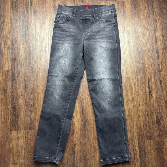SPANX Straight Leg Pull On Jeans Black Wash Distressed Women’s Size Medium - Picture 1 of 10